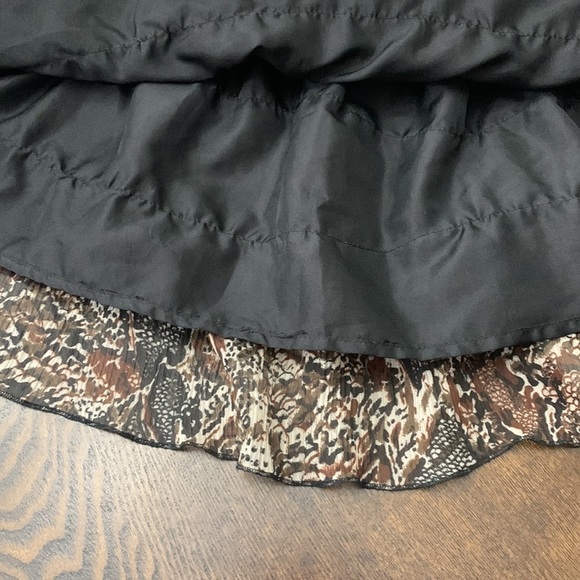 Layered Ruffle Mini Skirt Animal Print Leopard & Zebra Side Zip missing top hook - Picture 8 of 9